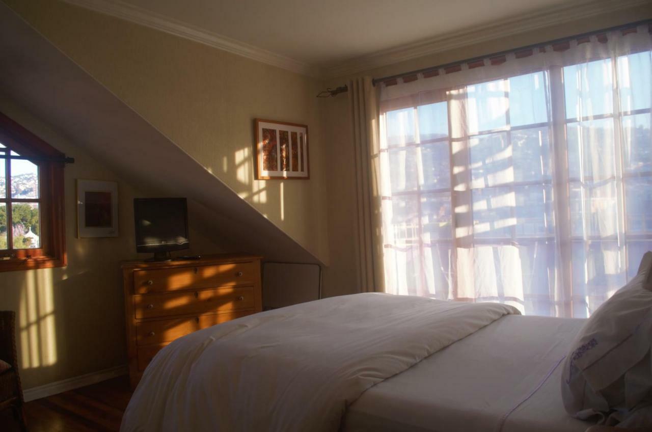 Hotel Manoir Atkinson Valparaiso Exterior photo